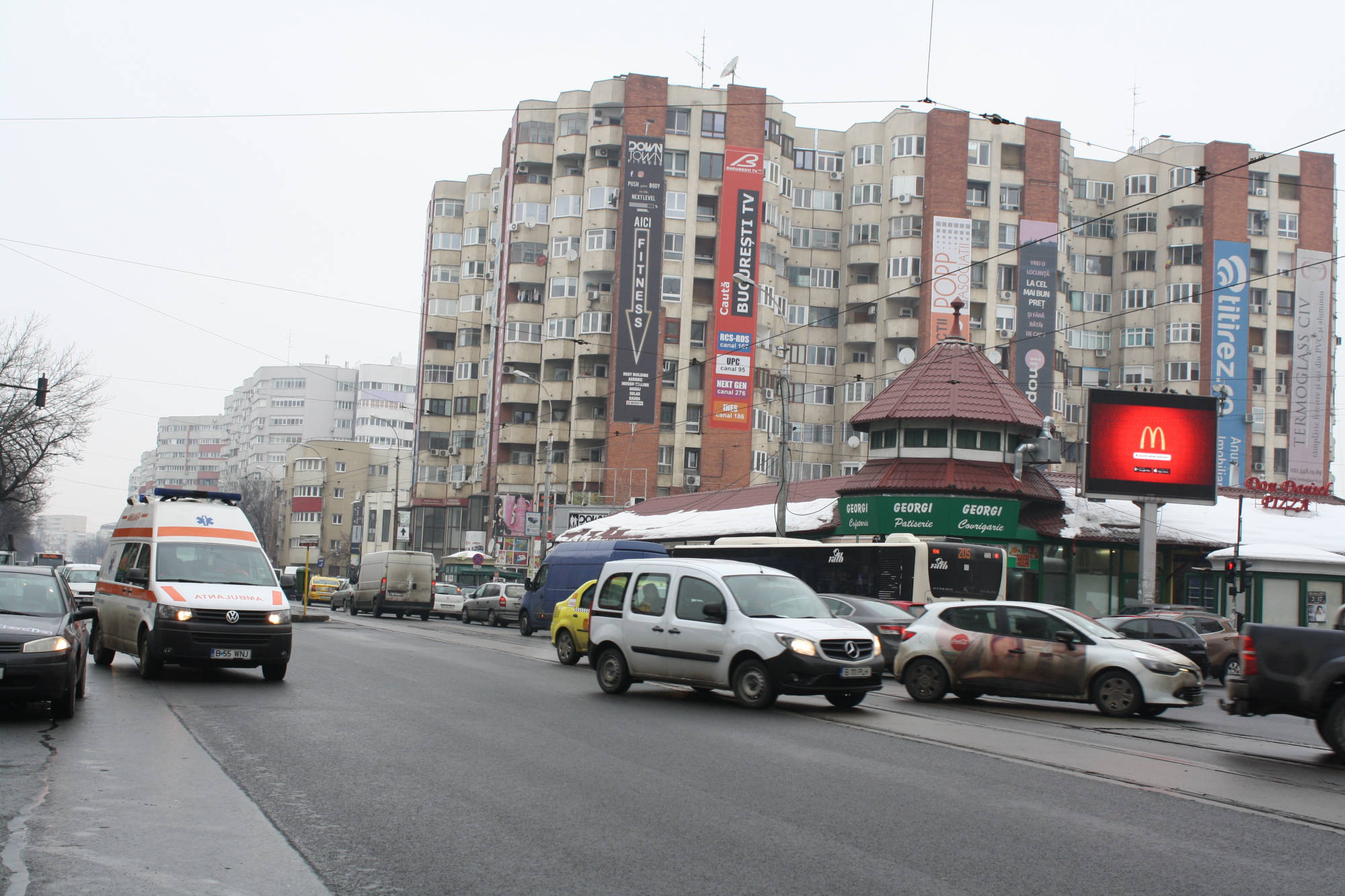 publicitate outdoor Ion Mihalache